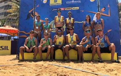 Aninha e Victoria conquistam ouro no Circuito Brasileiro de Vôlei de Praia
