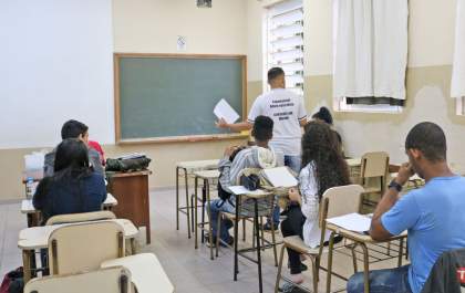 Cerca de 150 adolescentes aguardam oportunidade no mercado de trabalho