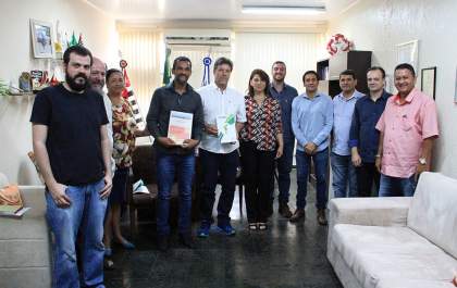 Andradina recebe investimento em novo viveiro de mudas que vai gerar 150 empregos