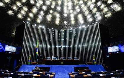 Senado Federal autoriza concurso com 40 vagas e salários de até R$ 32 mil