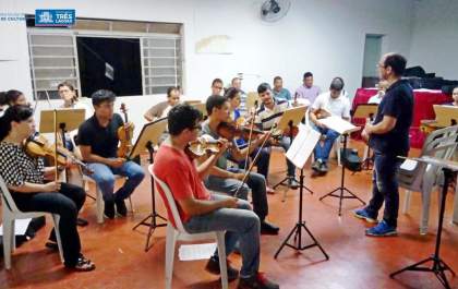 Diretoria de Cultura atende mais de 580 alunos nos diversos cursos de música oferecidos pelo Município
