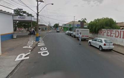 Idoso morre ao ser atropelado por moto