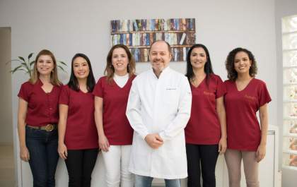 Há mais de 21 anos no mercado, a Bruzadin Odontologia é excelência em tratamentos odontológicos