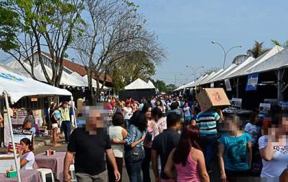 Ambulante armado com faca na feira ameaça fiscais de morte em TL