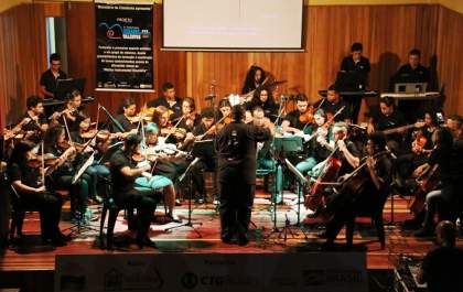 Orquestra de Cordas se apresenta em Andradina com a presença da prefeita Tamiko