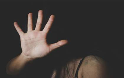 Marido trai e mulher é quem apanha