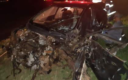 Embriagado motorista bate em caminhão canavieiro