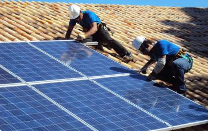 Bolsonaro se posiciona contra taxação da energia solar. Qual a sua opinião?