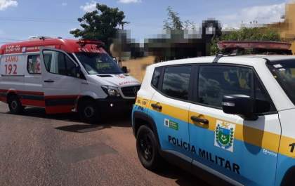 Motorista obstrui garagem de morador e os dois partem para porrada