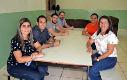 Assistência Social de Selvíria adquire dois novos veículos, mobília e equipamentos para atender setores