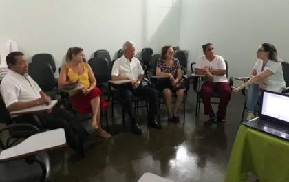 Integrantes do Programa Gerenciamento de Doenças Crônicas participam de psicoterapia