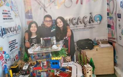 Estudantes representam o País em campeonato de robótica na Hungria