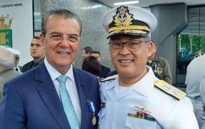 Dilador é homenageado com título de Amigo da Marinha