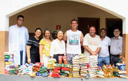 Recanto do Senhor Jesus recebe alimentos do Cursinho Diferencial na parceria Governo de Andradina e Unesp