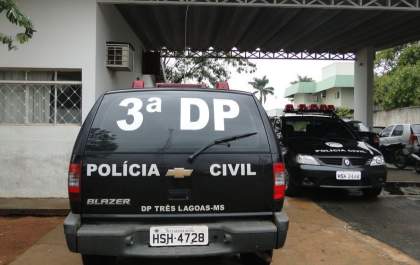 Mulher é ameaçada por adolescente de 15 anos: 