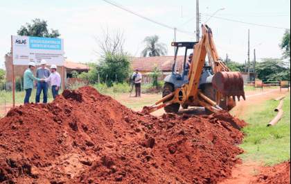 Águas Andradina inicia construção de sistema de esgoto em Planalto