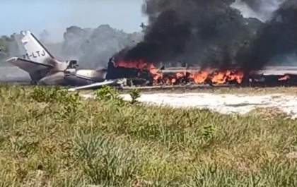 Uma pessoa morre e nove ficam feridas em queda de avião