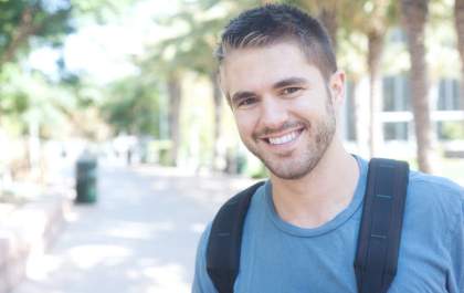 Estudantes de baixa renda podem estudar nos Estados Unidos de graça; saiba como