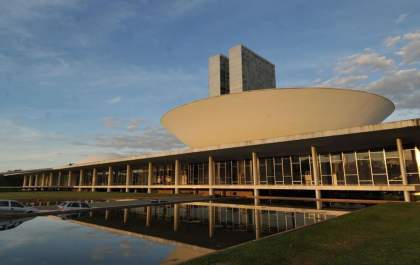 No Senado, CCJ adia votação sobre segunda instância