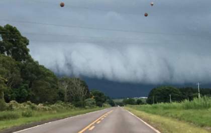 Defesa emite alerta de ventos intensos e queda de granizo