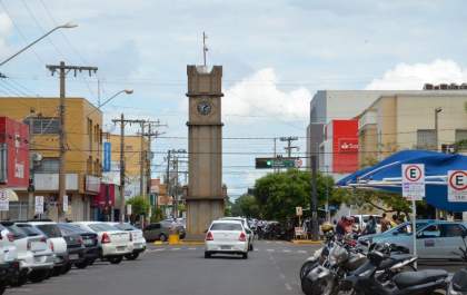 Toque de recolher passa a ser das 02h às 05h em novo decreto de TL