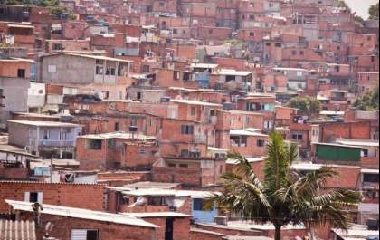 Nove pessoas morre em um baile funk em Paraisópolis