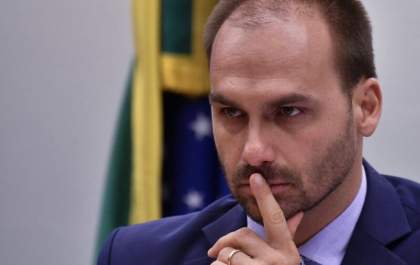 PSL suspende Eduardo Bolsonaro por um ano