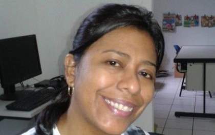 Morre coordenadora que teve carro atingido por vagão descarrilhado