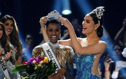 Sul-africana é coroada Miss Universo 2019 e fala contra o racismo