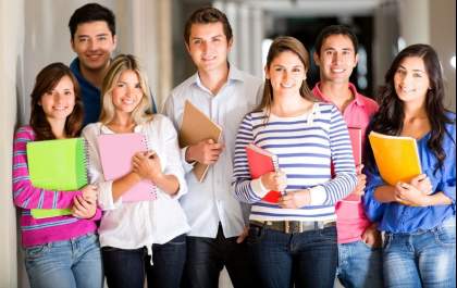 Busca por cursos de pós-graduação cresce significativamente, afirma estudo