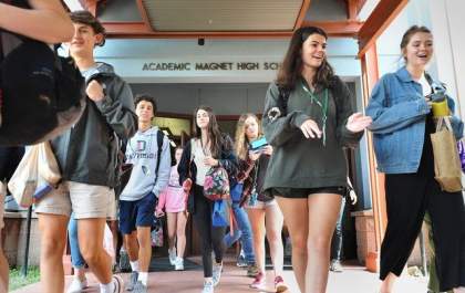 Programa High School é oportunidade de estudo e vivência no exterior