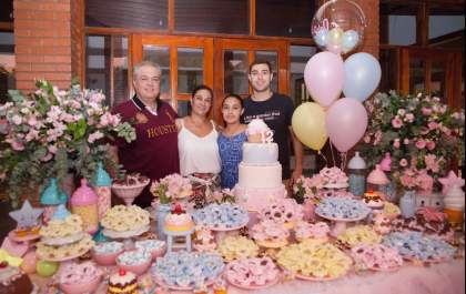 Festejando os 12 anos de Lara&nbsp;