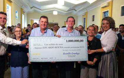 Eduardo Rocha doa R$ 1 milhão ao Hospital Auxiliadora em Três Lagoas