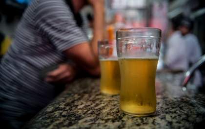 MP aperta o cerco contra venda de álcool para menores