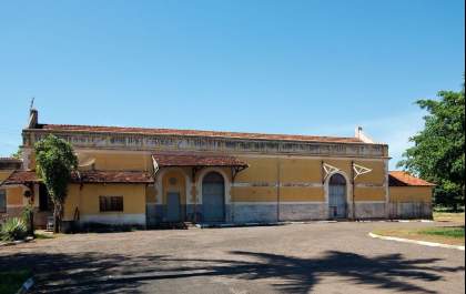 Castilhenses reclamam de obra parada há três anos&nbsp;&nbsp;