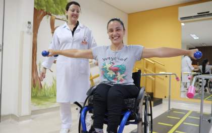 Rede Lucy Montoro de Fernandópolis encerra ano com mais de 170 mil atendimentos e revoluciona com novo tratamento