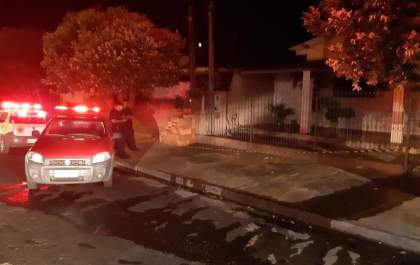 PM aposentado é suspeito de atear fogo em casa com duas mulheres dentro