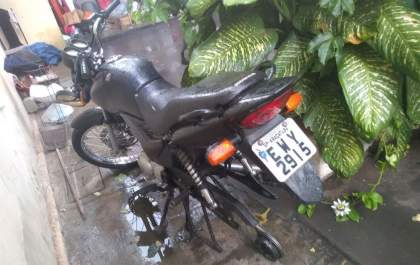 GOE recupera moto furtada em Araçatuba e garçom é preso por receptação
