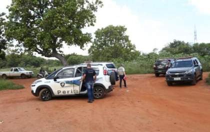 Jovem é baleado por PM de folga e é socorrido em estado grave