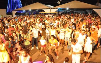 Selvíria tem grandioso público em sua primeira festa de Réveillon