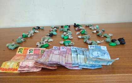 Casal de adolescentes é apreendido com drogas em Araçatuba