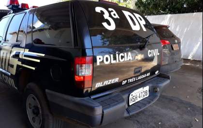 Mulher é denunciada ao comprar carro de outra e dar calote