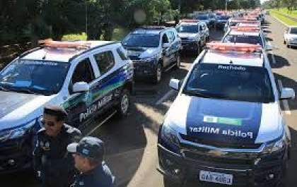 <p>PM de Três Lagoas recebe hoje viaturas novas</p>