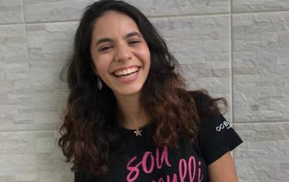 Conheça a dona de redação nota 1.000 no Enem