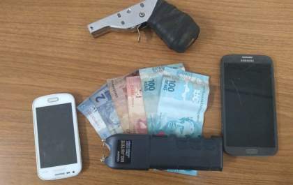 Três são presos acusados de 3 assaltos no domingo