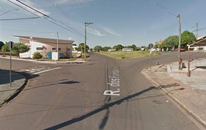 Mulher tem Biz roubada após ser derrubada por ladrão