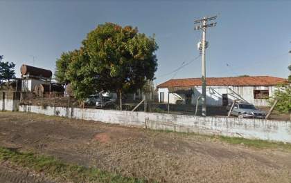 Antigo imóvel do DER tem portas e janelas furtados