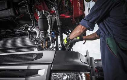 Motor do caminhão: 7 cuidados para uma boa manutenção