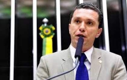 Pinato quer gratuidade em transporte para vítimas de violência