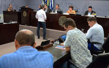 Com parecer contrário do Jurídico, denúncia contra Dilador é rejeitada pela Câmara